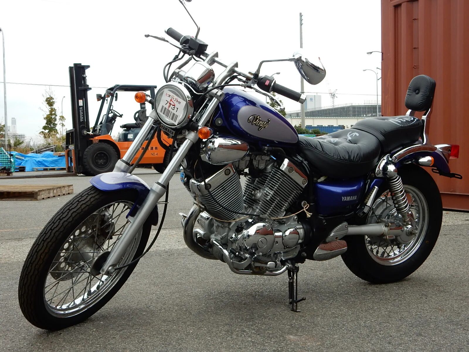 Yamaha 400 купить. Yamaha Virago 400. Yamaha XV 400. Ямаха XV 400 Virago. Мотоцикл Yamaha xv400 Virago.