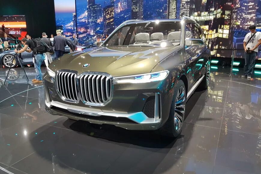 Новый BMW x7. БМВ х7 2018. БМВ х7 концепт. БМВ x7 внедорожник. X7 gibrid