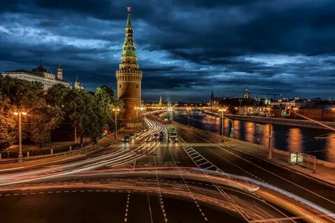 Москва большой и красивый город