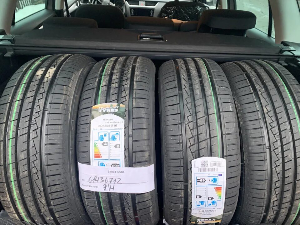 Nokian hakka green 3 205. Nokian Tyres Hakka Green 3 205/55 r16. Nokian Hakka Green 3 205/55 r16 94h XL. Nokian Tyres Hakka Green 3. Шина Nokian Tyres Hakka Green 3.