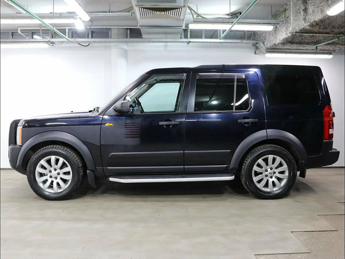 Ленд ровер дискавери 2020. Land rover discovery 3 дизель. Land rover discovery 3 серебристый. Дискавери пробегом. Дискавери пробегом.