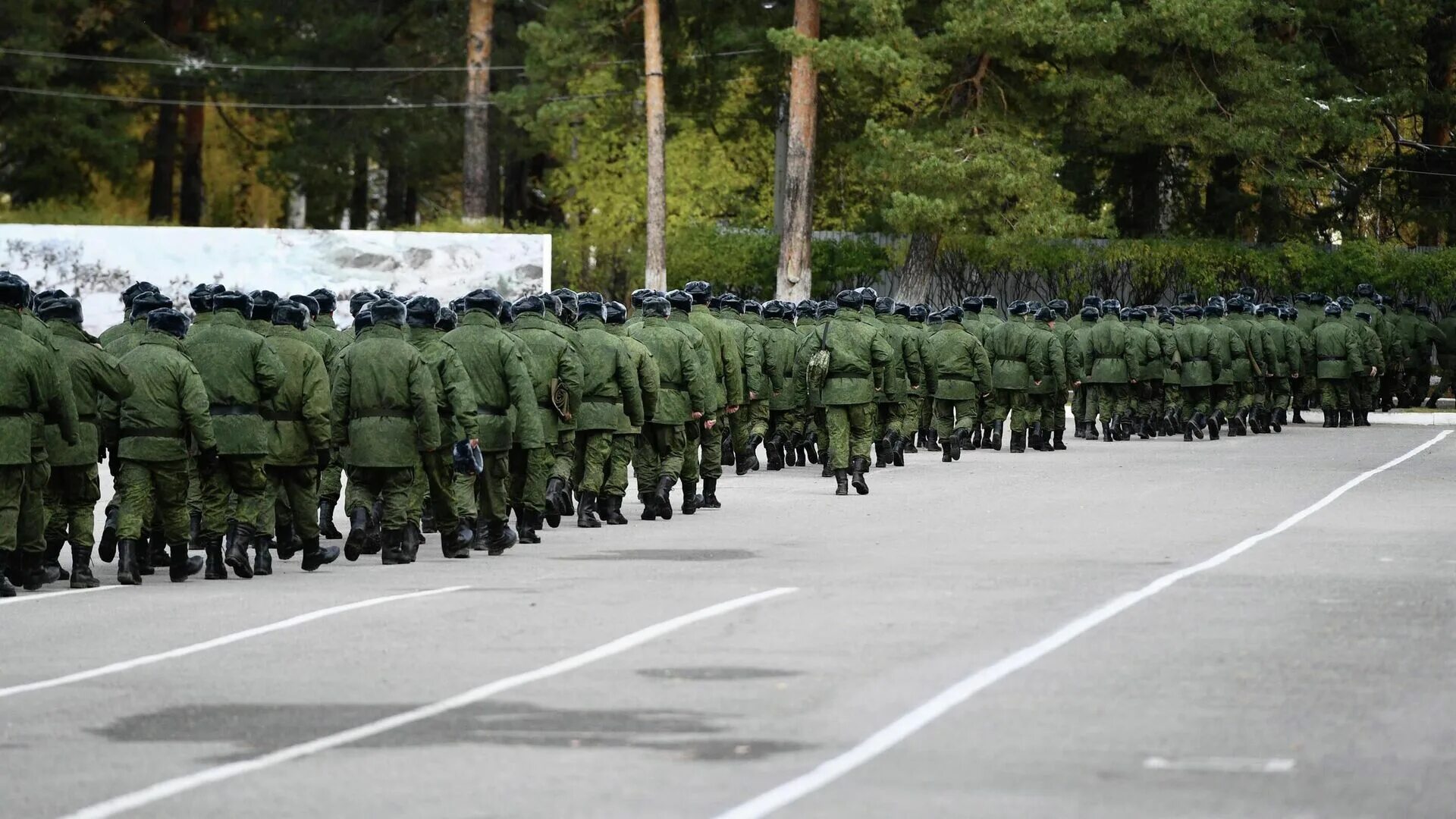 Солдаты мобилизация. Российские военные. Военная часть. Мобилизованные армии РФ.