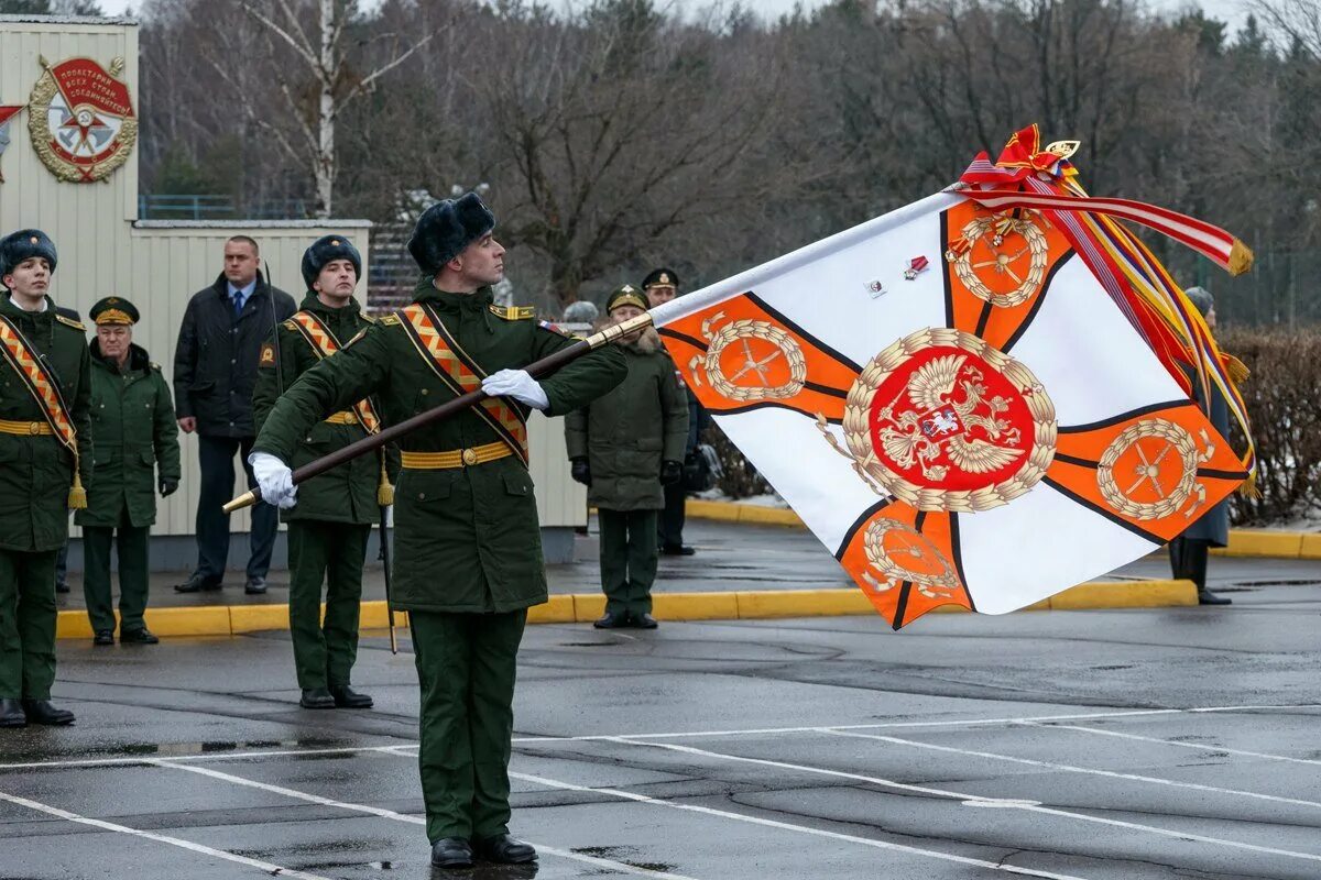 Московское высшее общевойсковое командное училище. МВВКУ Московское высшее командное училище. Московская общевойсковое училище командное военное училище. Курсанты Московское высшее общевойсковое командное училище.