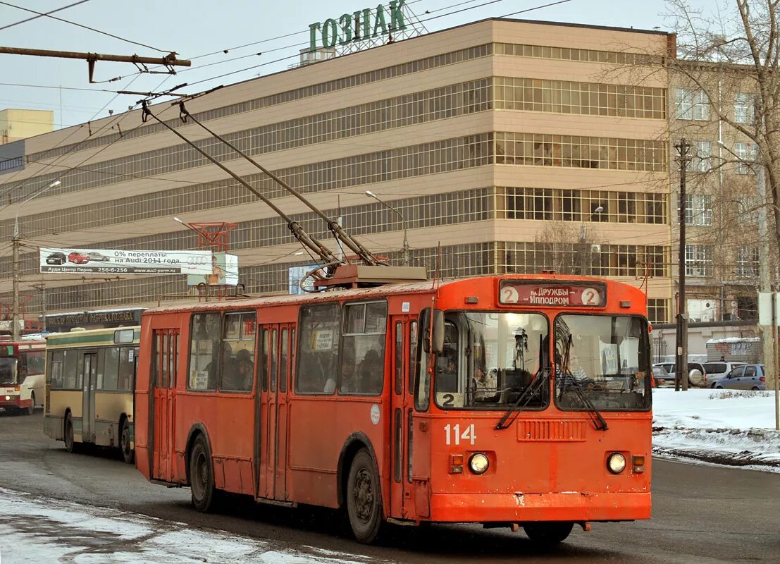Троллейбус пермь. Троллейбус зиу пермь. троллейбус зиу 9 пермь. зиу 682. зиу-682г-012.
