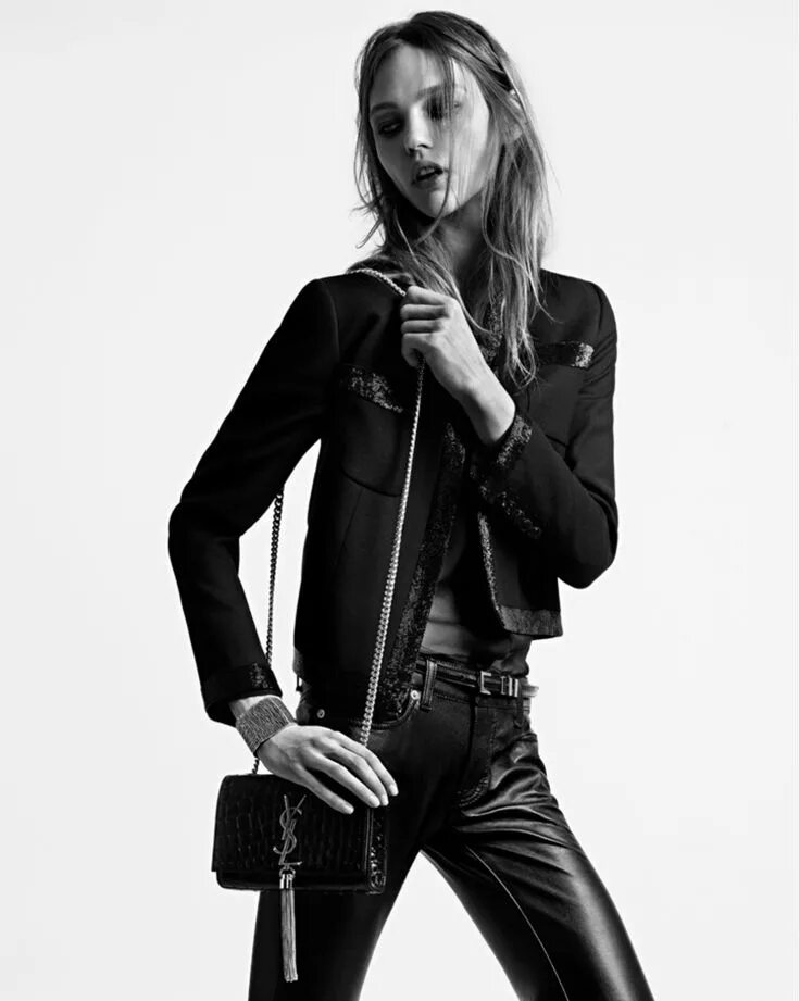 Саинт лаурент. Saint laurent niki сумка. Сумка ysl college medium. Mon paris yves saint laurent edp 90 мл. Духи ив сен лоран женские мон париж.