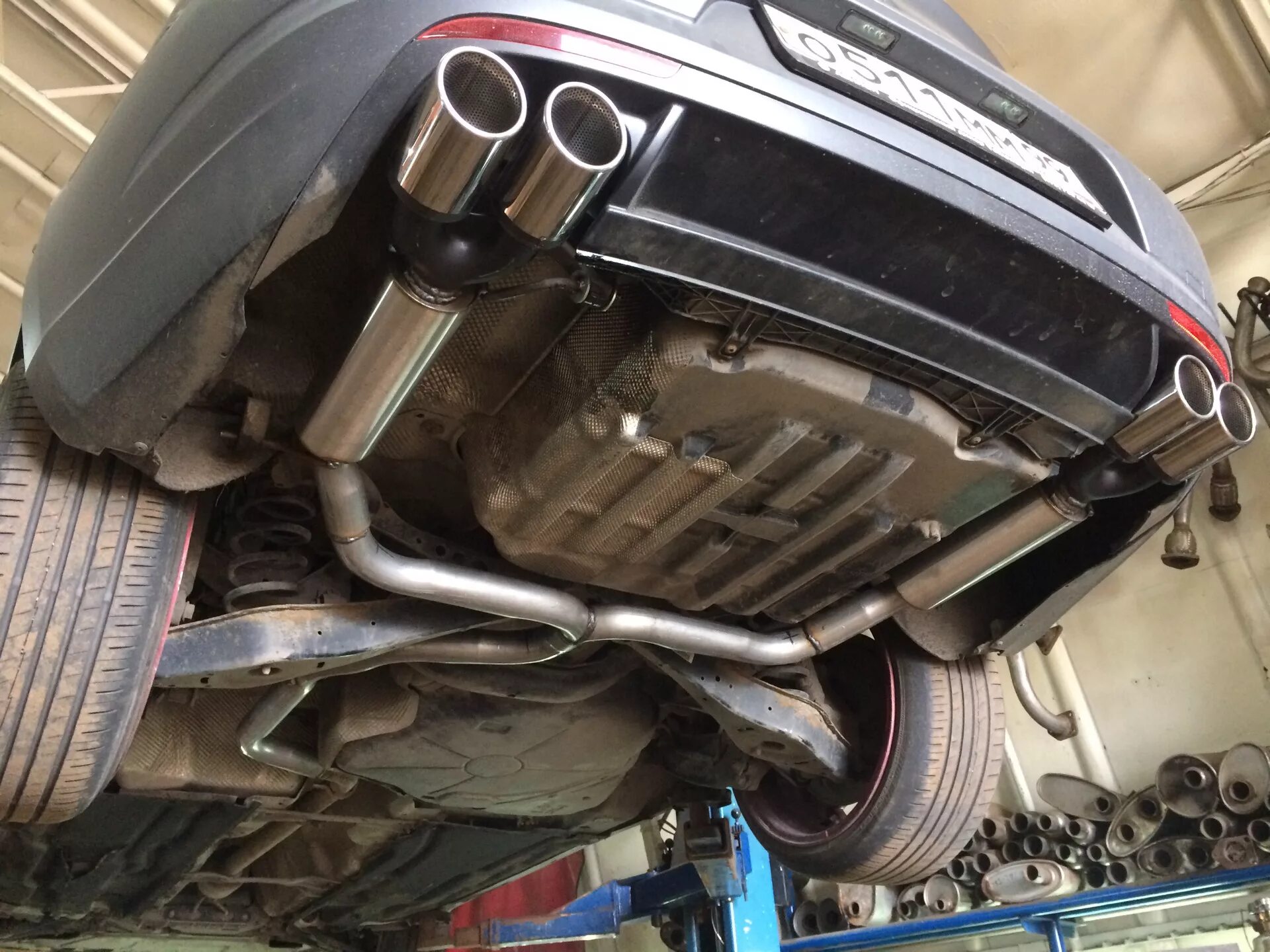 Глушитель пассат б6. Passat b5 1.8t Exhaust. Выхлоп 3.6 Passat b7. Пассат b7 выхлопная система. Выхлоп Пассат СС 1.8.