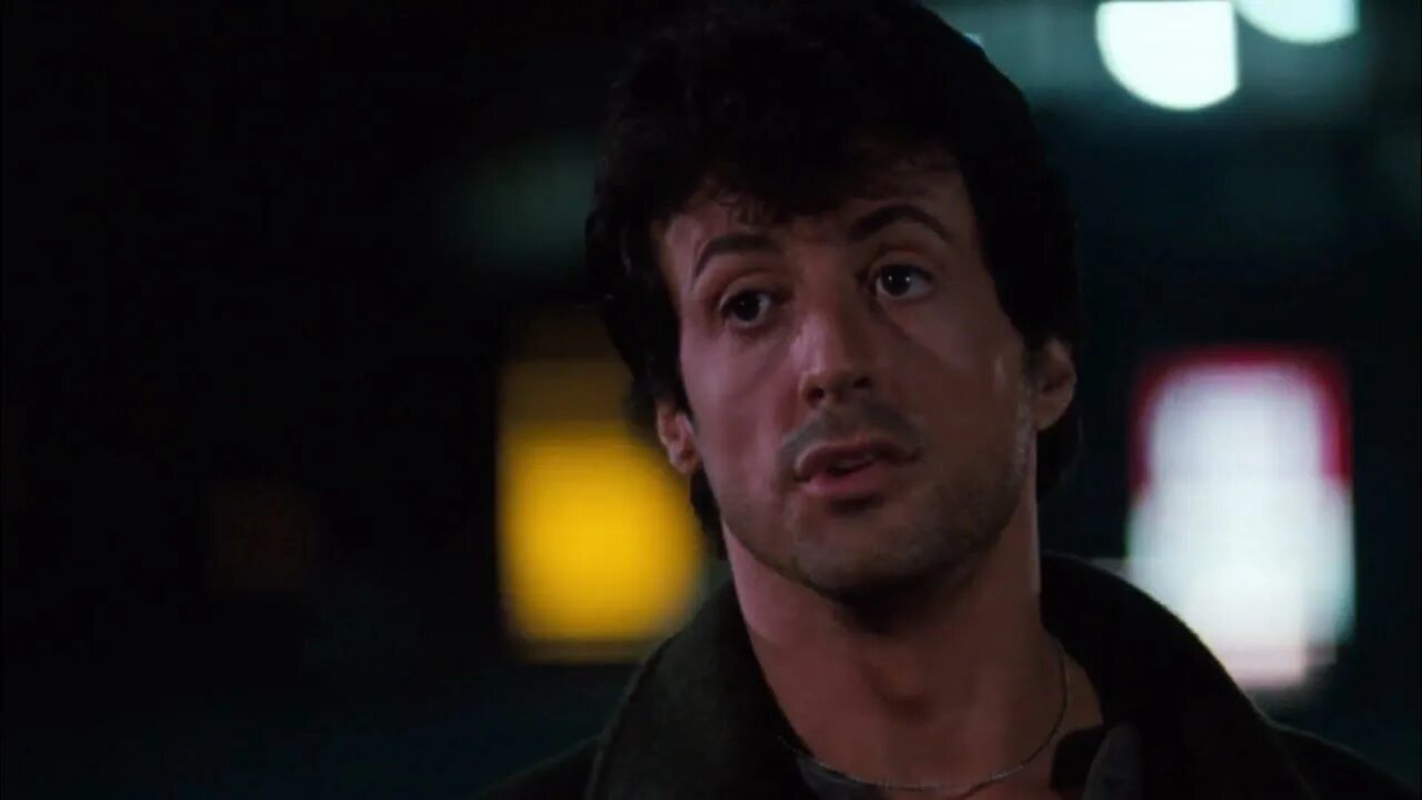 Cobra перевод. Sylvester Stallone Cobra 1986.