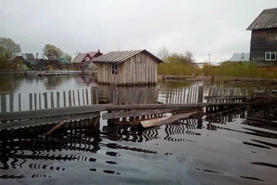 Паводок в вологодской области на сегодня. Тошня река Вологда. Река Тошня Вологодская область Сосновка. Паводок на реке Тошня Вологда. Устье (Усть-кубинский район).