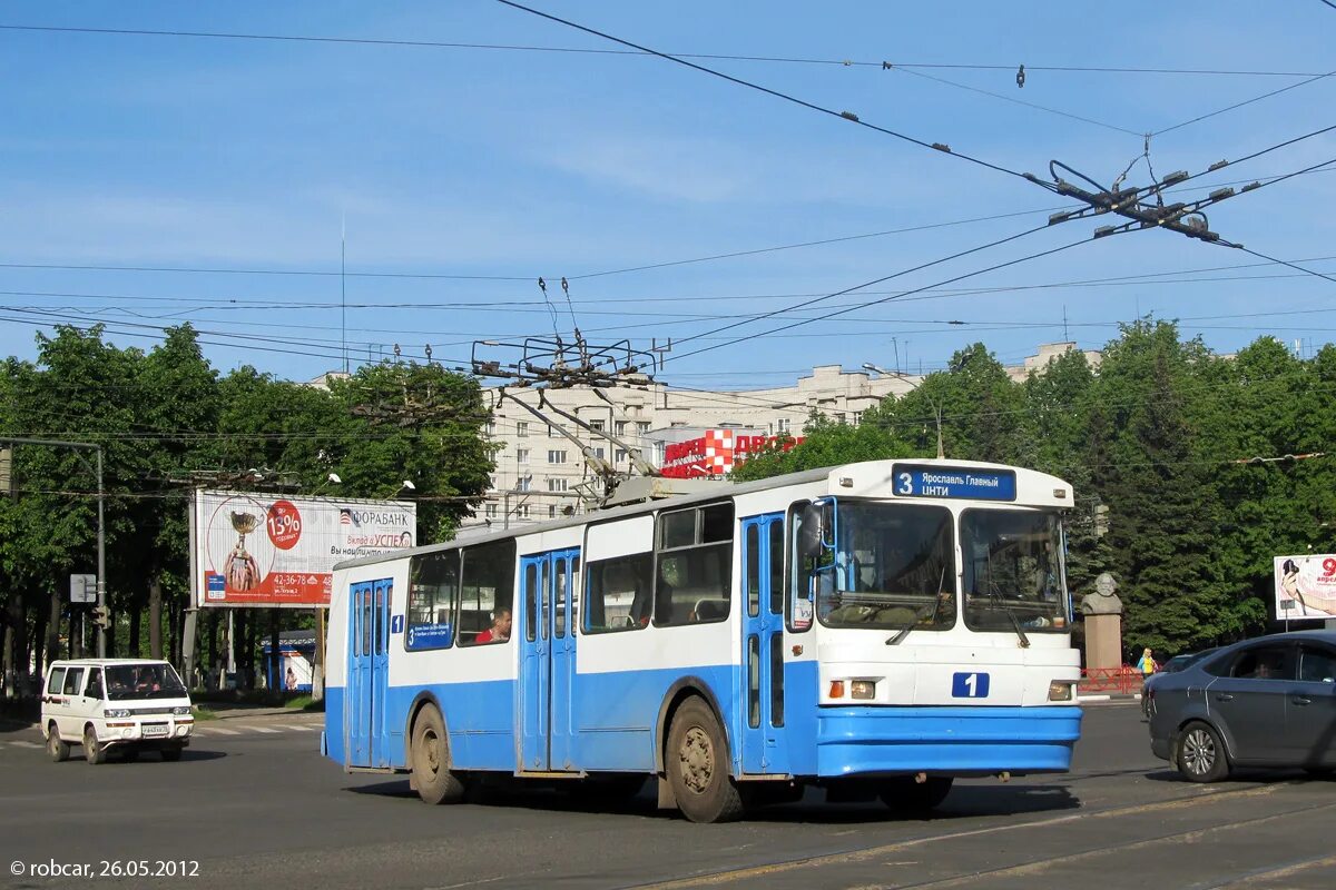 Троллейбус ЗИУ Ярославль. Ярославль троллейбус ЗИУ 682. ЗИУ-682 Ярославль. ЗИУ 682в колеса.