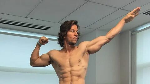 Márcate como Mark Wahlberg en Mile 22 GQ México y Latinoamérica.