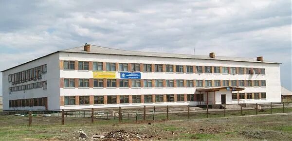 комсомольский железнодорожный мост новосибирск. железнодорожный мост через обь новосибирск. комсомольский мост в новосибирске. новосибирск реки в новосибирске. город камень на оби алтайский край.