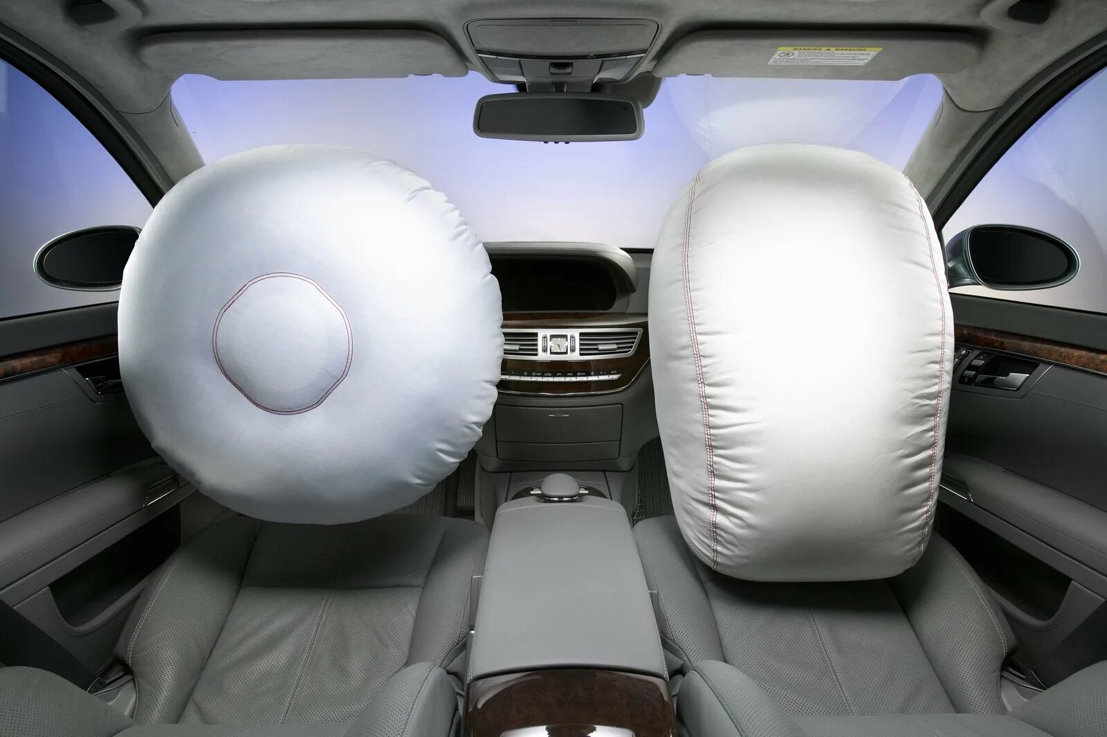 Расположение подушек безопасности. Тойота SRS airbag. Takata подушки безопасности. Мерседес Бенц airbag. Подушки безопасности Вольво хс90.