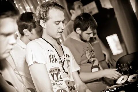 Dj 18