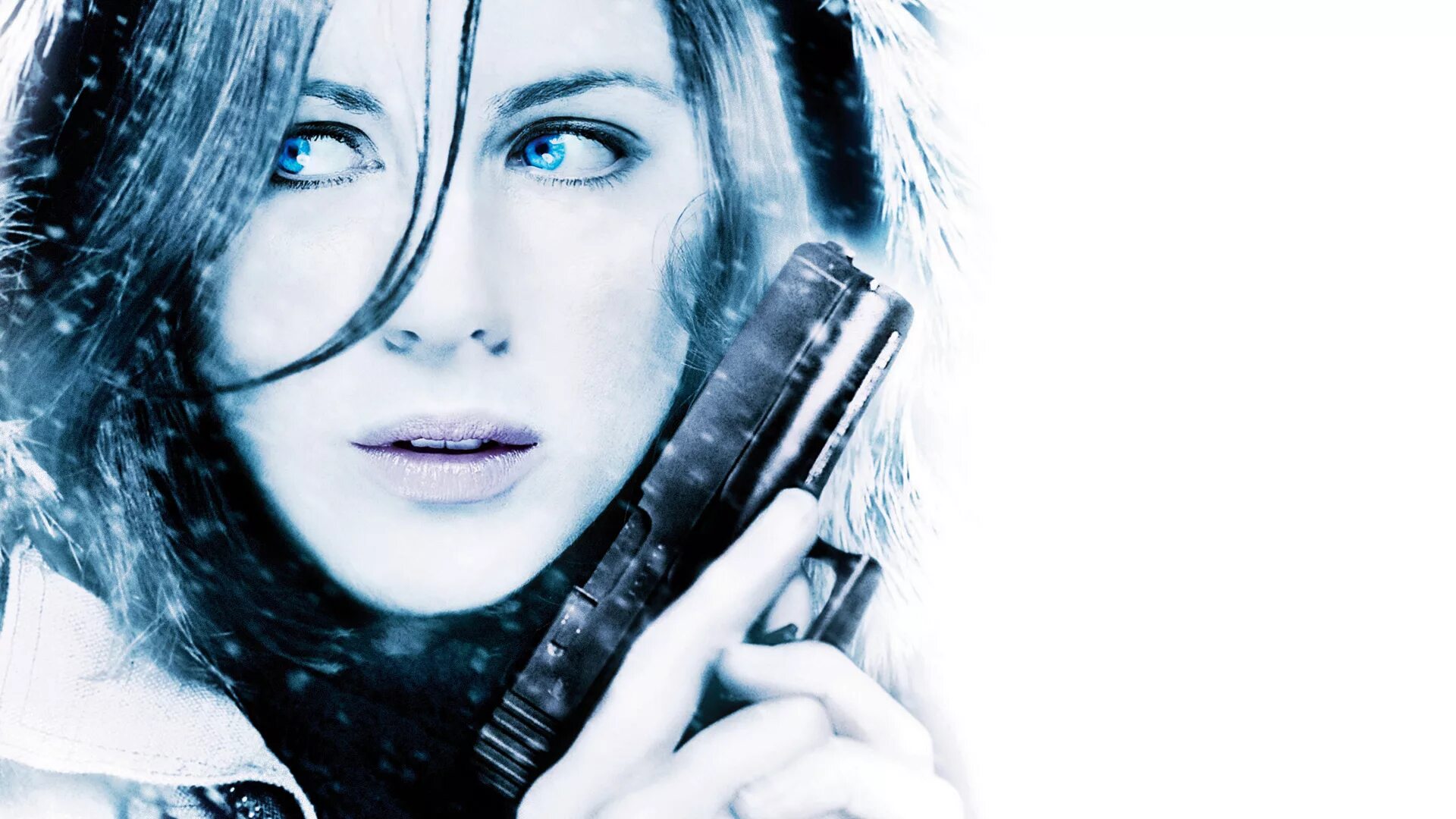 Кейт бекинсейл мгла. Белая мгла картинки. Whiteout. Белая мгла whiteout (2009). Гэбриел махт белая мгла.