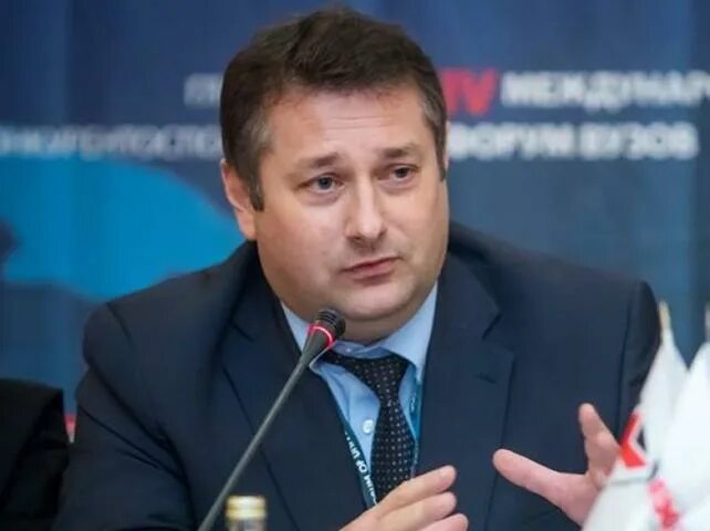 Проректор рэу. Проректор рэу. Лобанов иван васильевич ректор плеханова. Проректор плеханова. Проректор рэу.