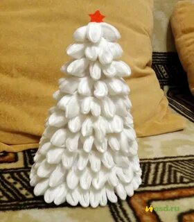 Елочка из ватных палочек