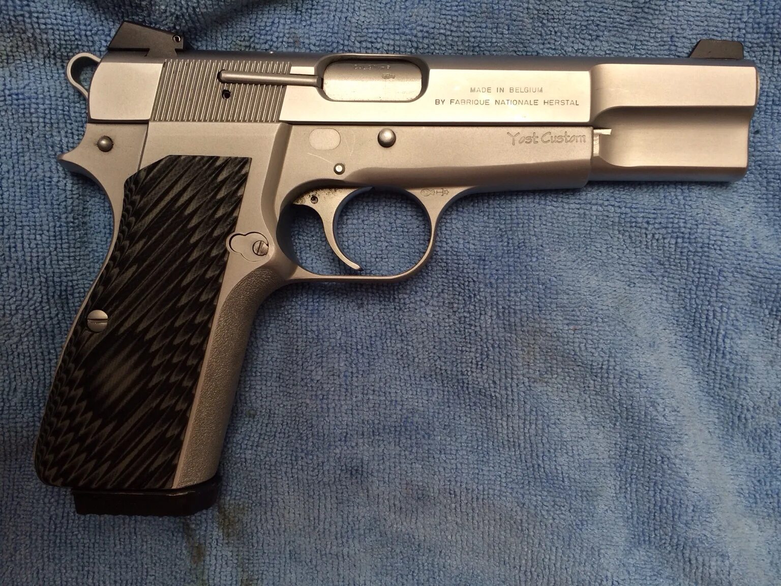 Browning 14. Browning Hi Power sa35. Browning Hi-Power MK.3.