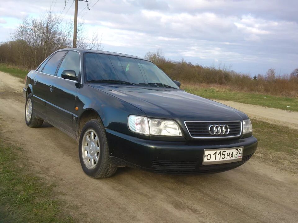 В. Audi a6 1995. Ауди 1995 года. Ауди а6 1995г. Audi a6 1995.