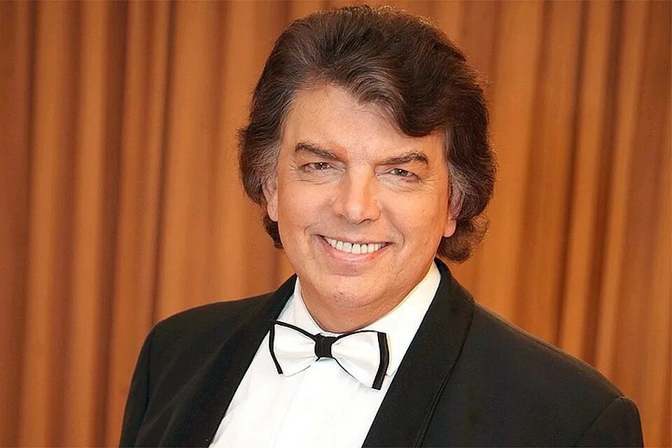 народный артист алексей. баритон захаров. самый молодой народный артист. гоман народный артист. эдуард анатольевич хиль.