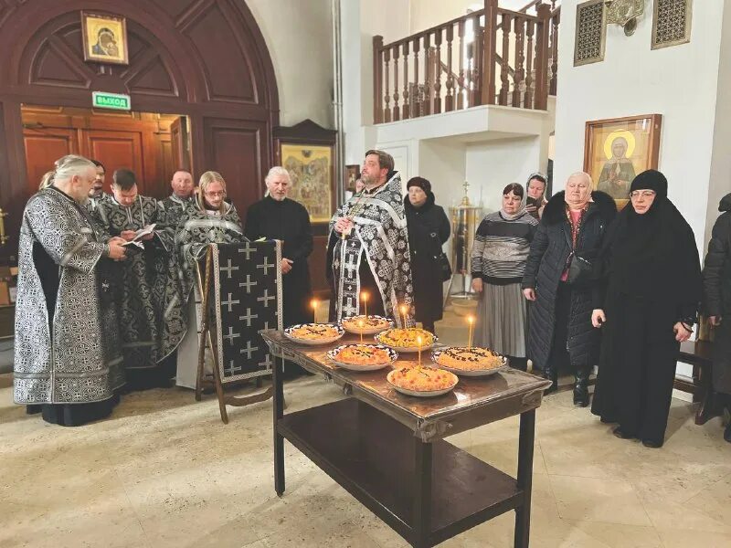 служба в храме всемилостивого спаса в митино