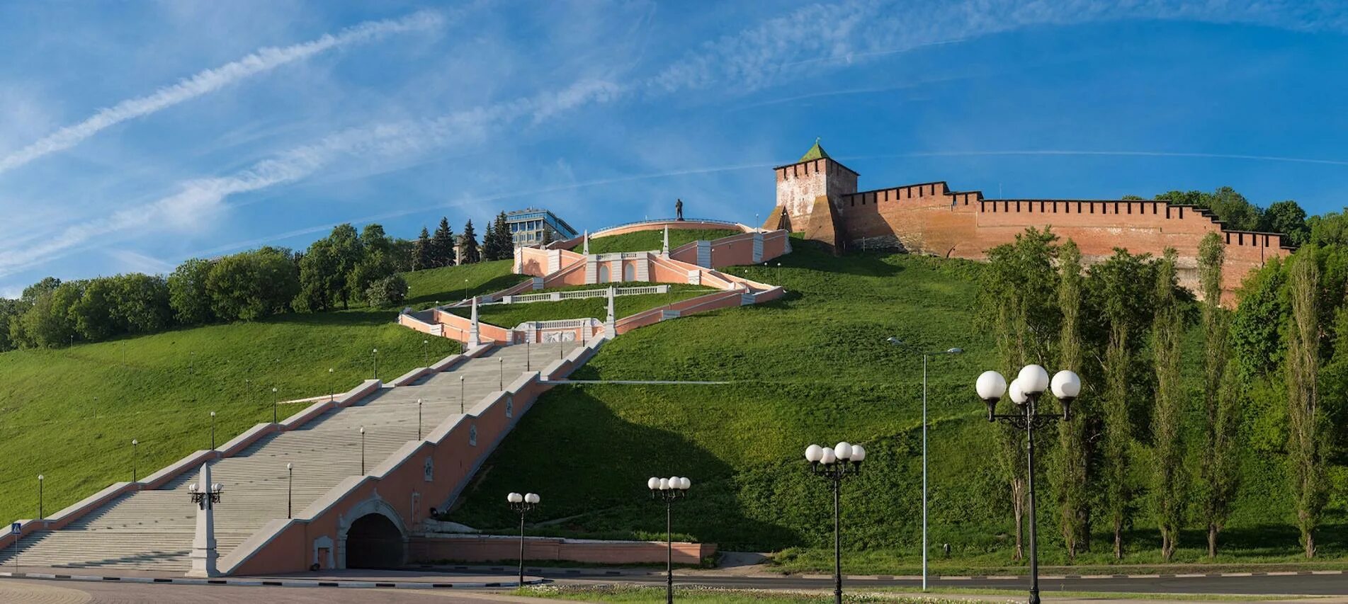 Купить отдельно в нижнем новгороде. Нижний Новгород Кремль панорама. Чкаловская лестница достопримечательности Нижнего Новгорода. Чкаловская лестница 2022.