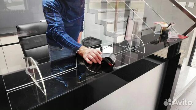 Чем можно заменить оргстекло по дешевле Тонкое стекло