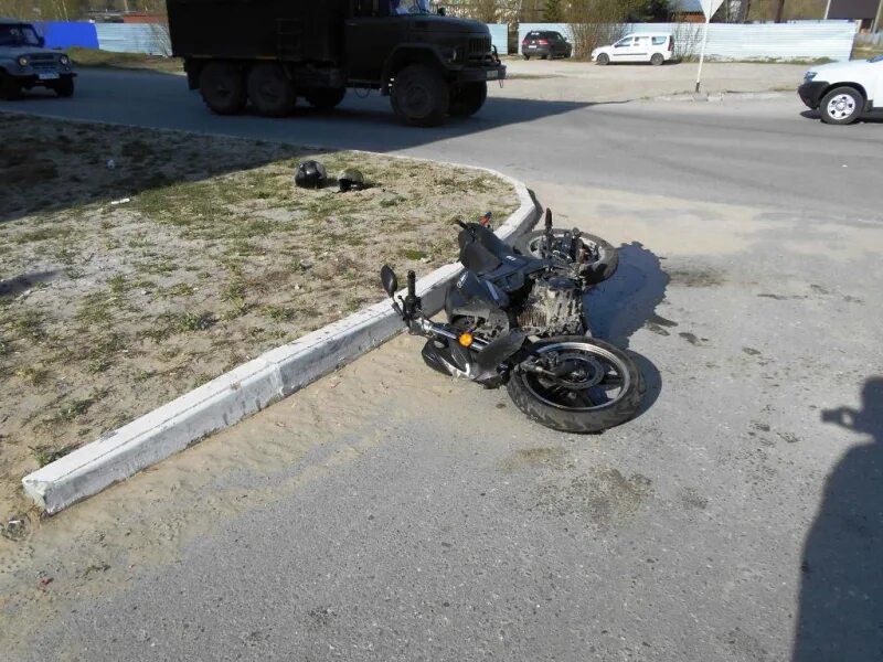 Авария Ханты-Мансийск с мотоциклом. Можно ли таранить мотоцикл полицейским