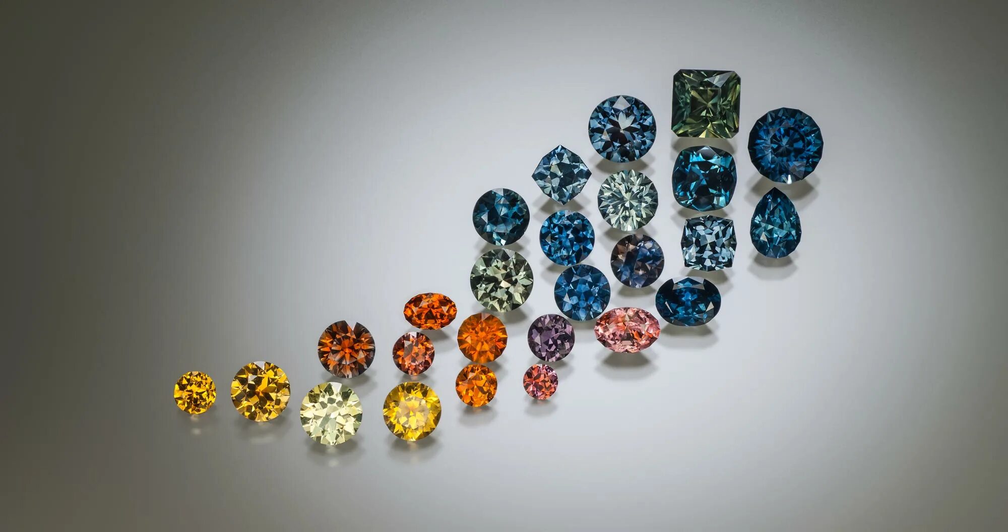 сапфир камень для тельца женщины. сапфир для тельца женщины. сапфир для тельца женщины. телец знак зодиака камни талисманы женщине. телец знак зодиака камень талисман.