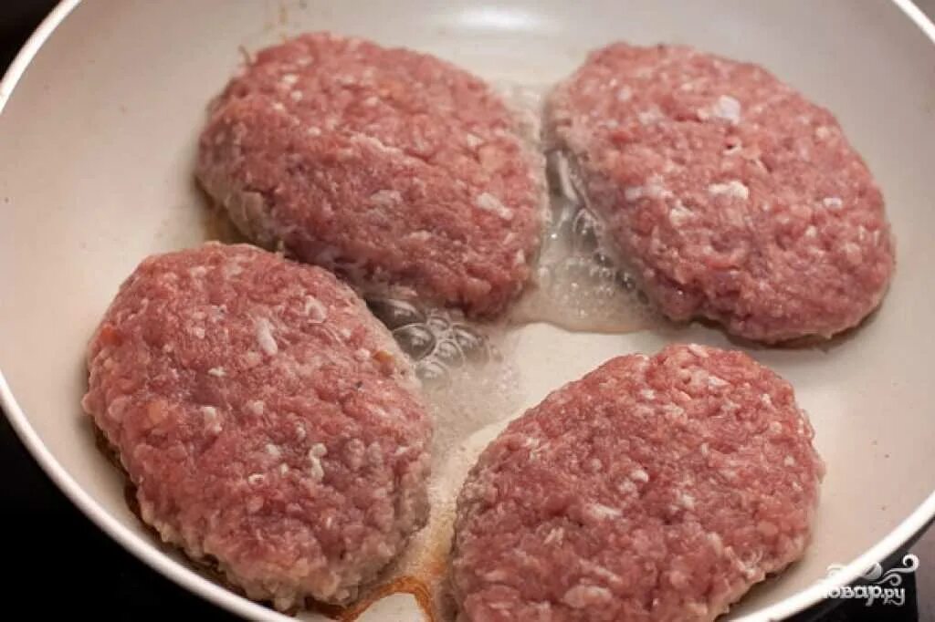 Мясо для котлет. Полуфабрикаты из мясного фарша. Фарш говяжий. Рубленые полуфабрикаты из мяса. Фарш котлетный скиф.