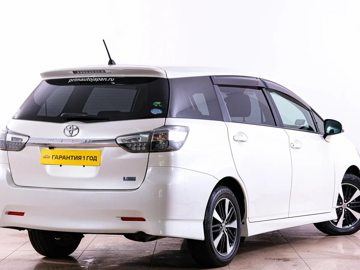 Купить виш новосибирск. Toyota Wish. Тойота Виш белый. Тойота Виш купить.