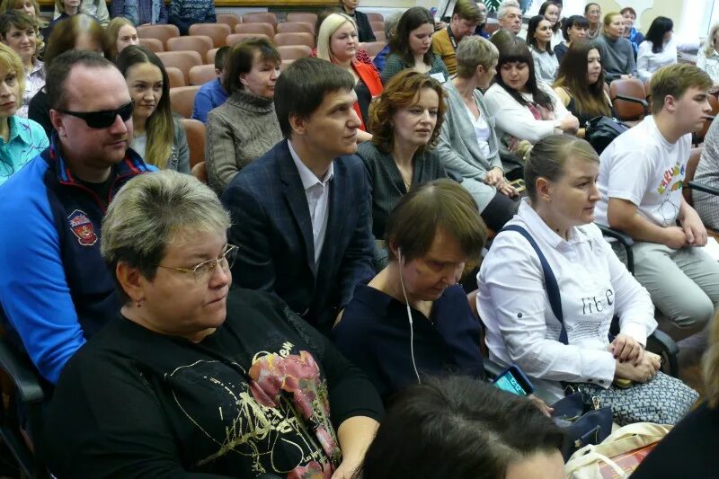 Школа для слепых и слабовидящих нижний новгород. Школа слепых и слабовидящих нижний новгород. Школа интернат для слабовидящих детей нижний новгород. Школа слепых и слабовидящих нижний новгород. Школа-интернат для слепых и слабовидящих детей нижний новгород.