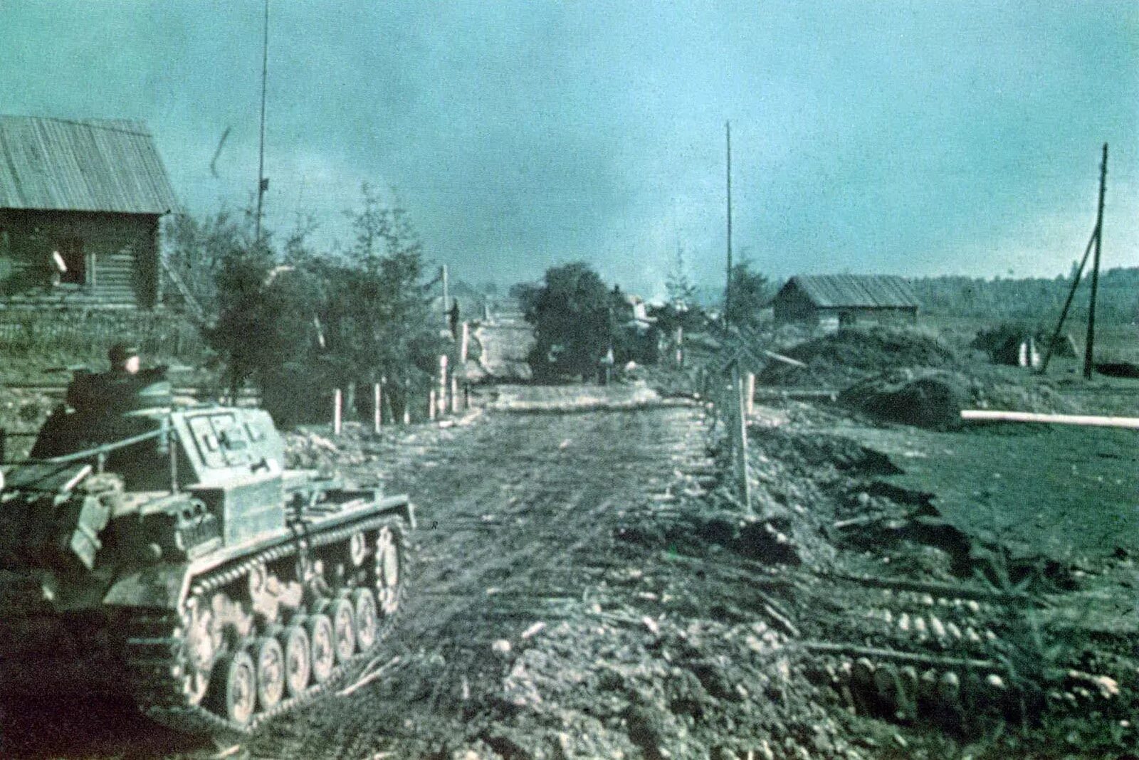 14 октября 1941 года. Танки немцев 1941-1945. Немецкие танки второй мировой 1941г. Немецкие танки 1941 года Барбаросса. Вязьма в годы войны 1941-1945.