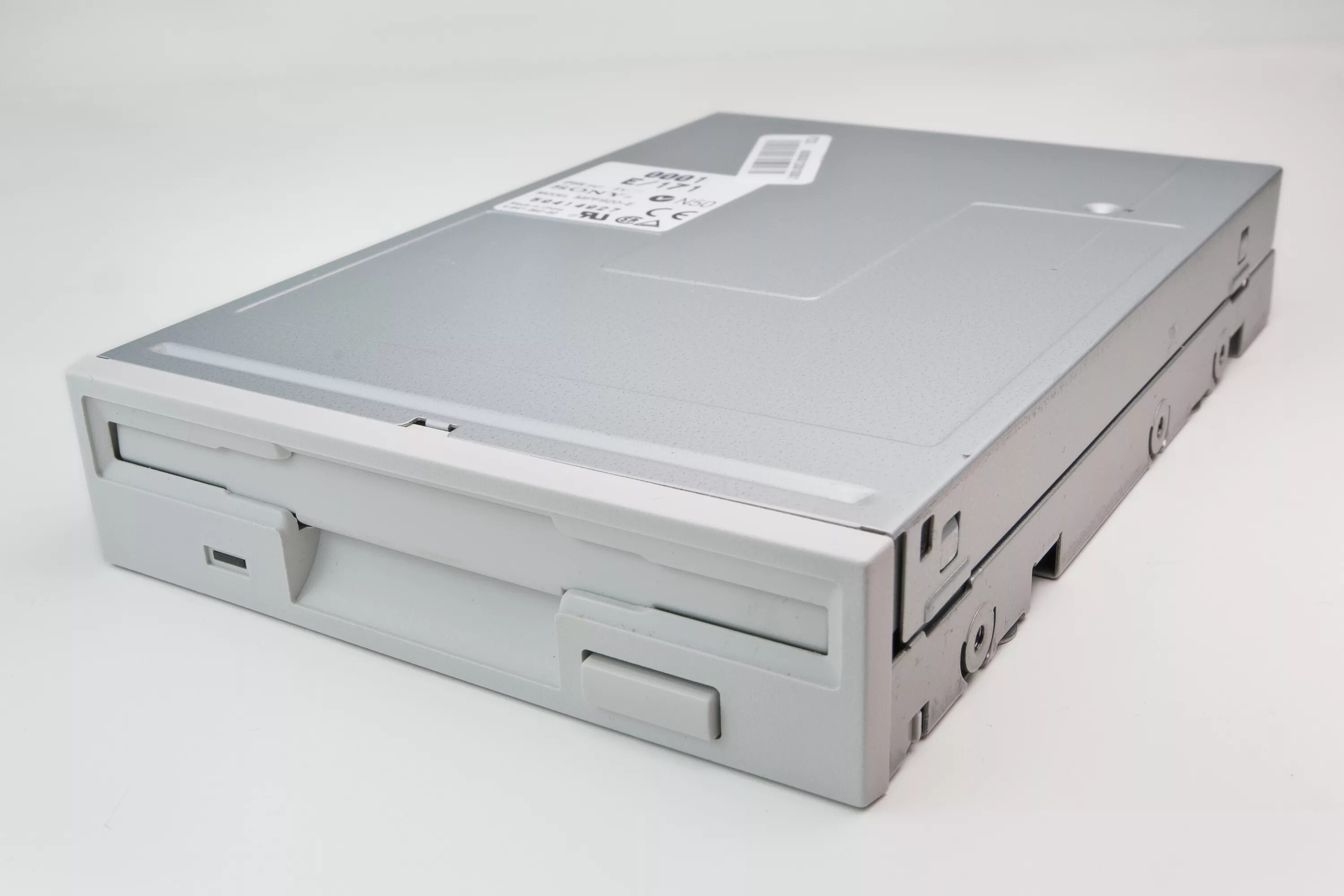 Что значит дисковод. Mpf920-e sony. fdd 3,5&quot; sony black. внешний fdd дисковод. sony mpf88e floppy drive.