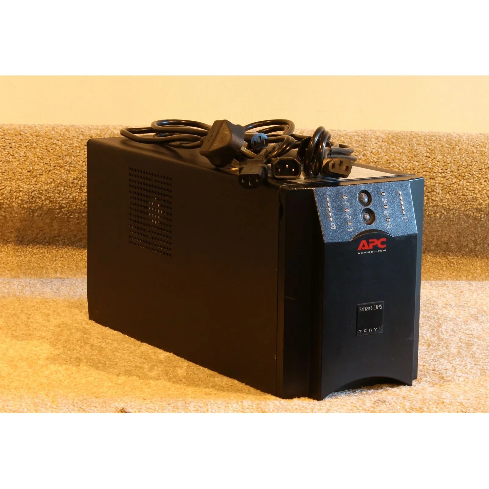Apc xl. Apc smart ups 750 xl. smart-ups 750xl. apc 1000xl. smart ups 1000xl.