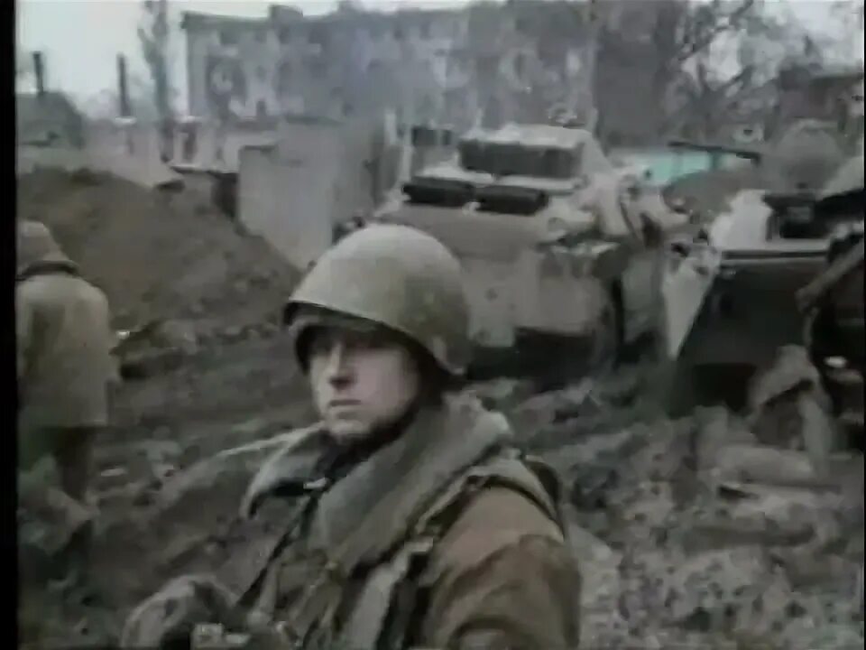 Чечня в огне здесь не афган. Чечня в огне песня. Чечня в огне где. Чечня в огне здесь не афган. Чеченская песня.