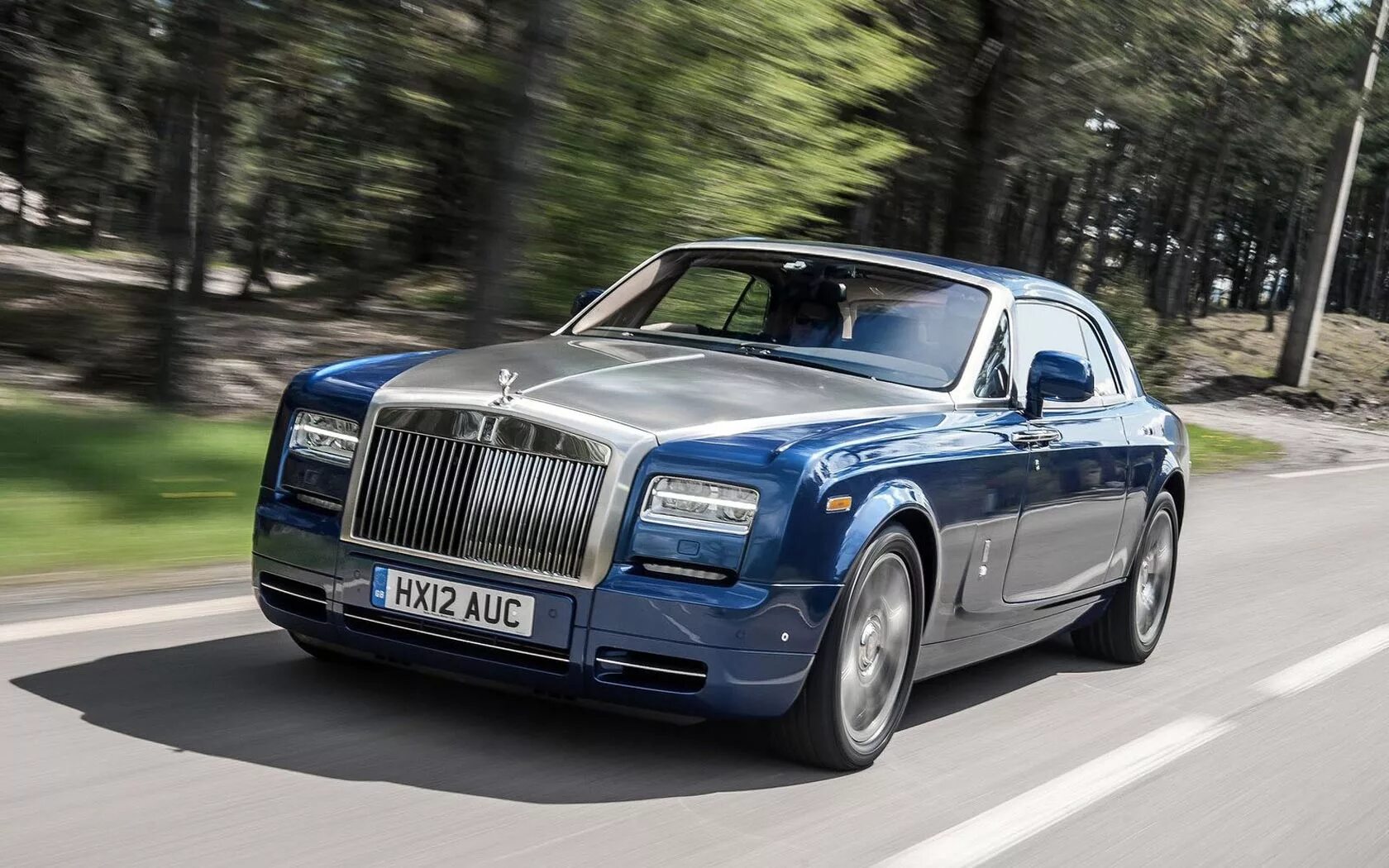 Как называется роллс ройс. Rolls Royce Phantom Coupe. Rolls Royce Phantom купе. Rolls Royce Phantom 2014. Роллс Ройс Фантом 2013.