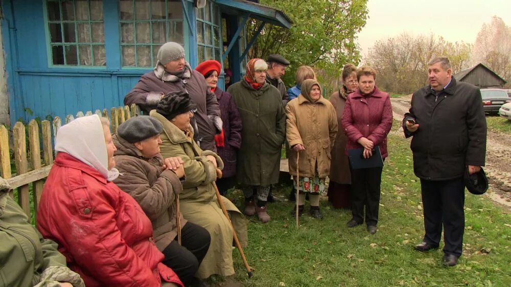 Деревня с 1 жителем. Гущино Тульская область Суворовский район. Деревня Юрово Суворовского района Тульской области. Деревня Балево Суворовский район. Деревня жителей.