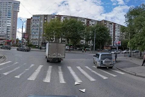 Перекресток белая