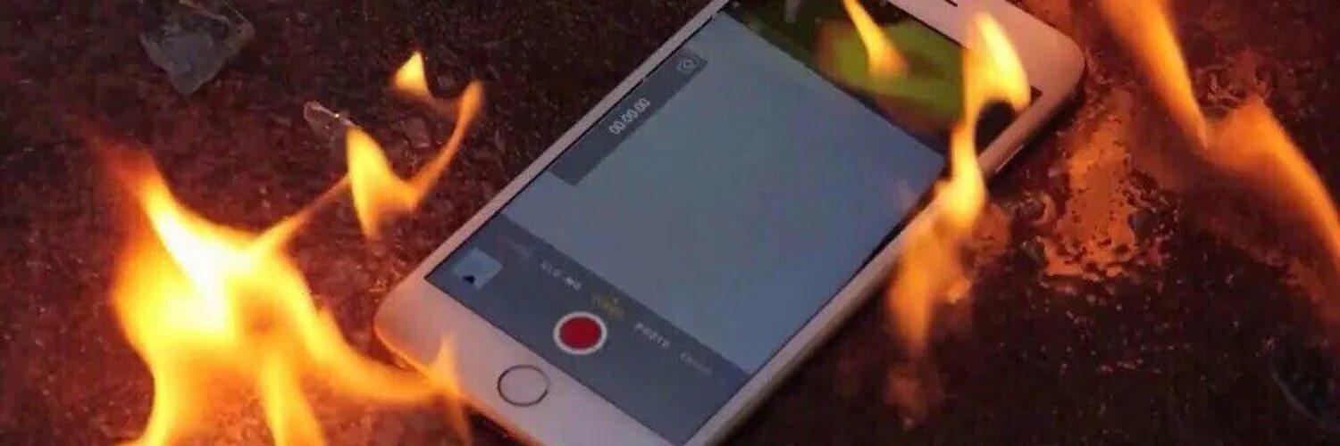 Iphone сильно греется. Айфон нагрелся. Смартфон горит. Айфон сгорел. Перегрев смартфона.