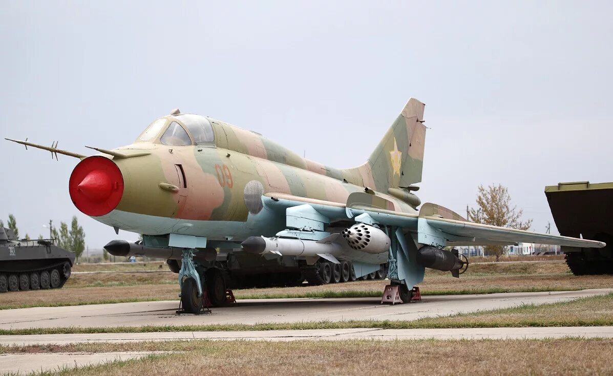 17 м3. су 17. су 17ум3 украины. су-17м3 чирчик. су-17м3 вооружение.