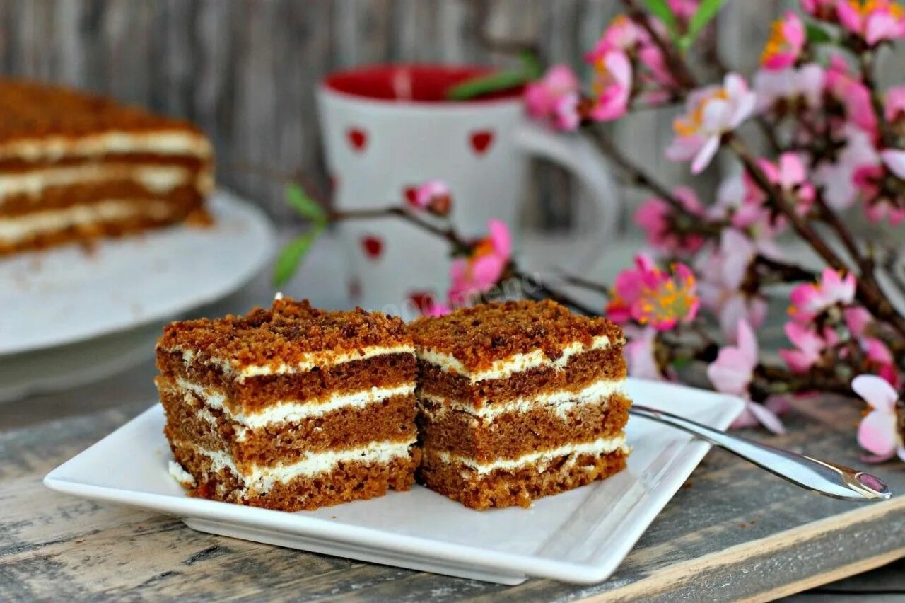 Вкусный медовый торт. Высоцкая медовик. торт ленивый медовик. торты тирамису медовики. медовик маковый.
