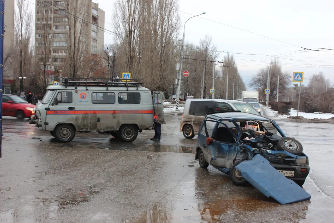 Прогноз балаково на сегодня. Происшествия в Балаково. ДТП Балаково сегодня последние свежие события. Авария в Балаково за последние сутки. Происшествия в Балаково 23 год 26 июля.