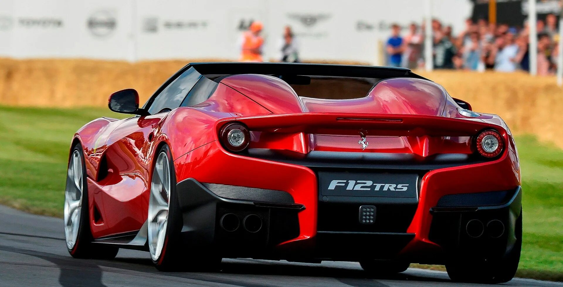 Единичные автомобили. Mclaren x-1. Chevrolet coupe anteros. Ferrari kc23. Машина ssc ultimate aero.