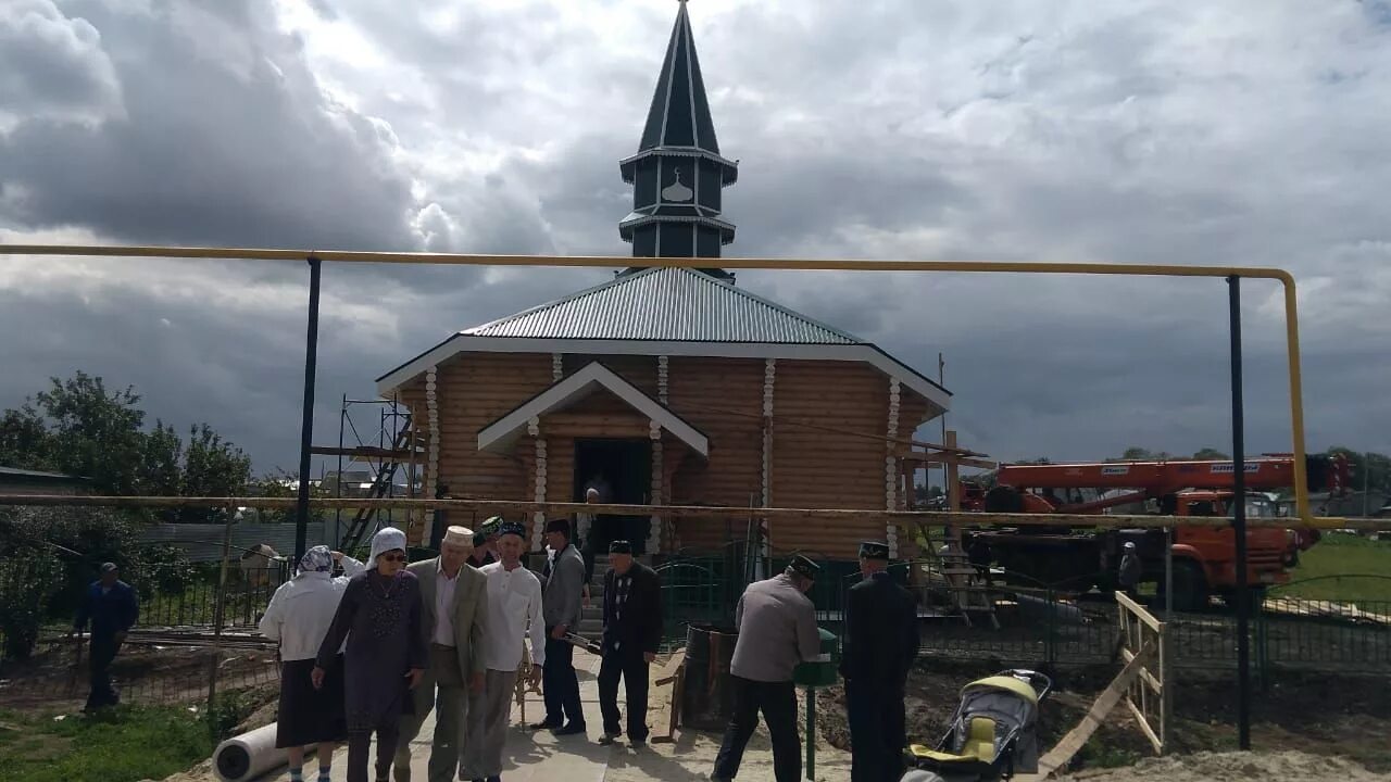 Деревня старый Студенец Буинский район. Буинский район село Аксу мечеть. Мечеть в д Исаково Буинский район. Энтуганы Буинский район мечеть. Студенец татарстан