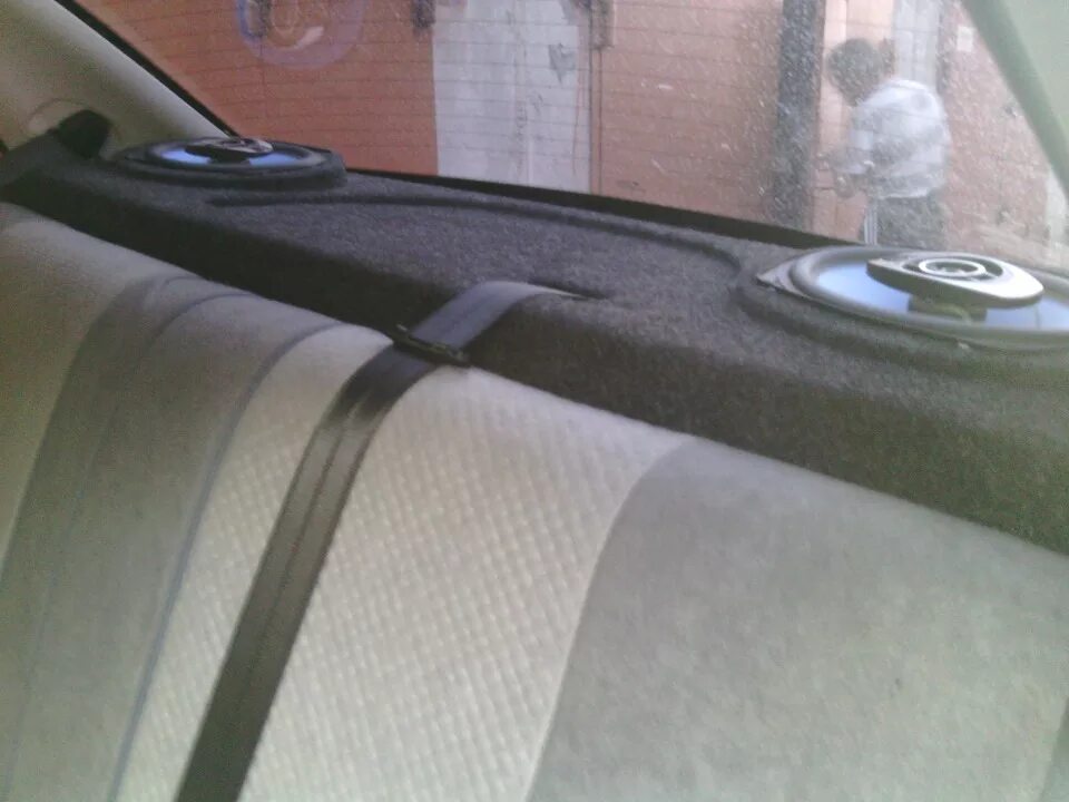 Задняя полка - Lada Калина универсал, 1,6 л, 2007 года автозвук DRIVE2