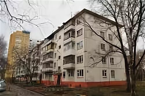 Космонавтов 90