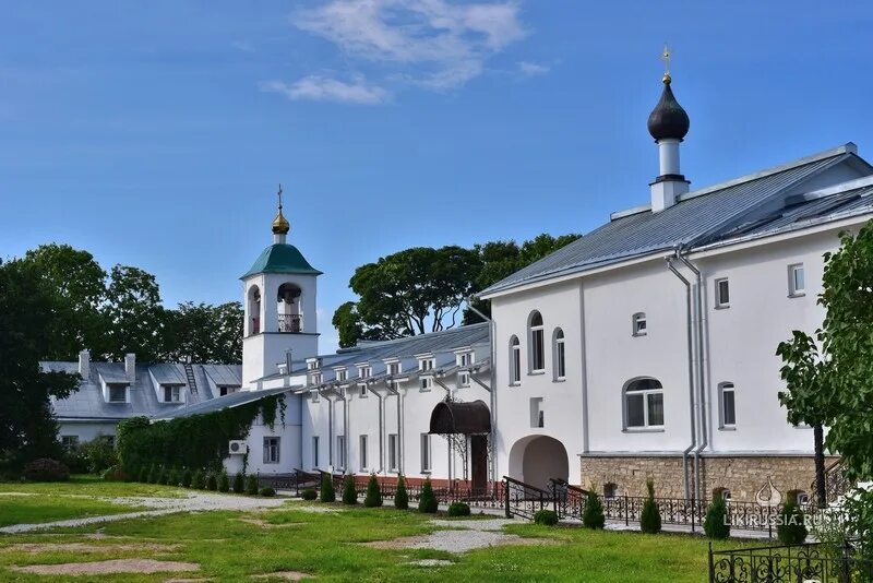 снетогорский женский монастырь рождества богородицы псков. снетогорский монастырь псков. ансамбль снетогорского монастыря. собор снетогорского монастыря в пскове. снятная гора псков монастырь.