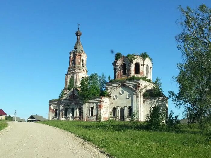 Погода ахматово. Воскресенская Церковь Тверская область. Деревня Ахматово заброшенный храм. Ахматово Касимовский район. Ахматово Рязанская область.