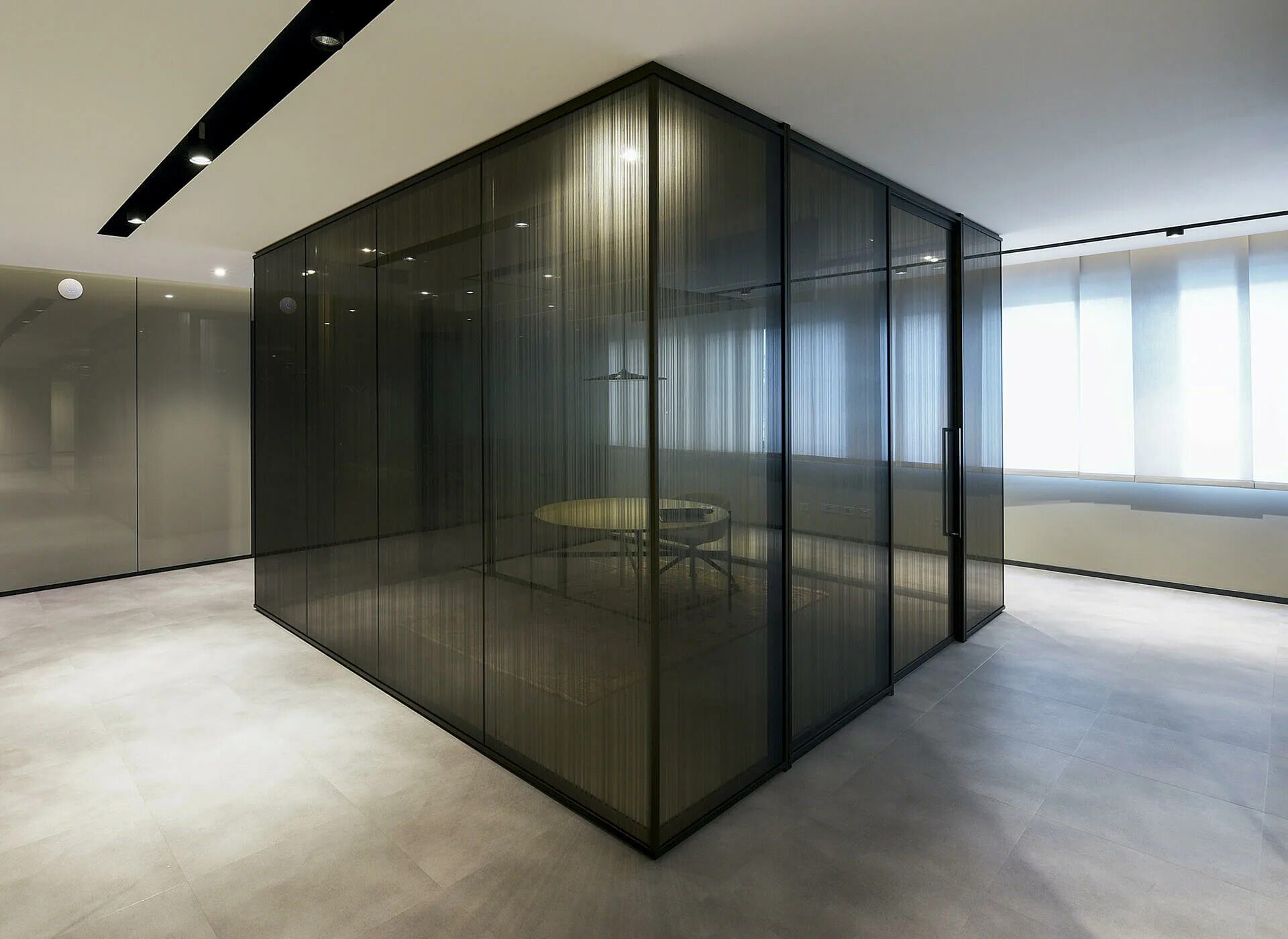 Стекло / vetro 2022. Glass Partition. Стекло интериор размер. Brightwork стекла.