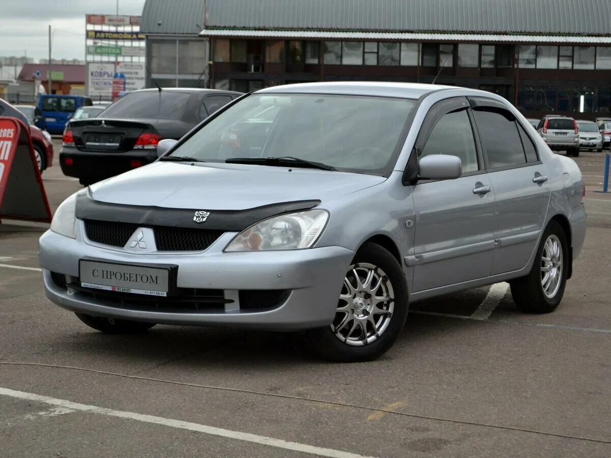 Лансер 9 купить новую. Mitsubishi Lancer 9 2010. Митсубиси Лансер 9 Старая. Митсубиси Лансер старый кузов. Митсубиси Лансер 9 в Старом кузове.